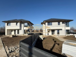 case-noi-p1-teren-generos-zona-dobosari-1