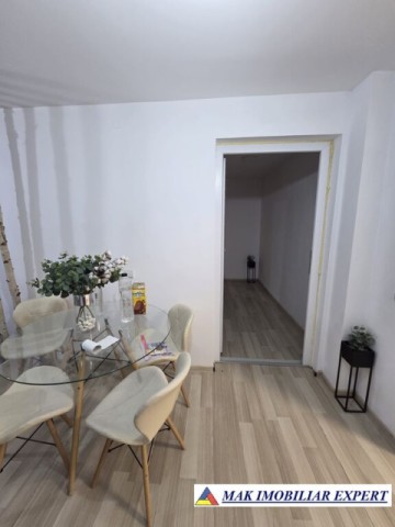 apartament-3-camere-cf-1-et-4-in-grui-campulung-arges-2