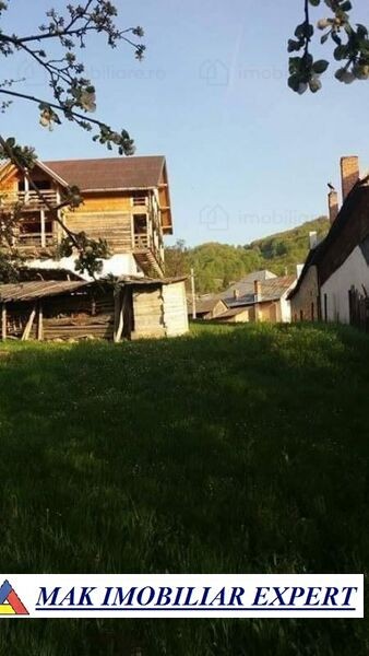 vila-11-camere-teren-de-1439-mp-de-vanzare-in-rucar-arges-1