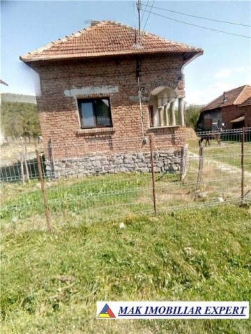 casa-2-camere-teren-1850-mp-in-aninoasa-arges-7