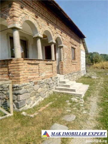 casa-2-camere-teren-1850-mp-in-aninoasa-arges-9