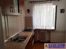 apartament-4-camere-cf-1-et-1-in-centru-campulung-muscel-ag-9