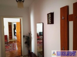 apartament-4-camere-cf-1-et-1-in-centru-campulung-muscel-ag-8