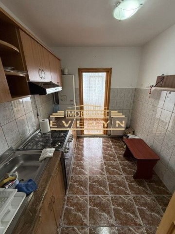 apartament-2-camere-decomandat-str-nicolae-iorga-2