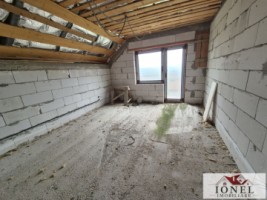 casa-la-rosu-de-vanzare-in-alba-iulia-3