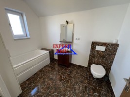 inchiriez-casa-3-camereconstructie-nouazona-strand-16