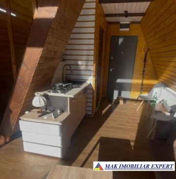 vand-cabana-a-frame-la-munte-in-dambovicioarea-arges-9