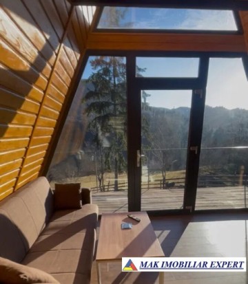 vand-cabana-a-frame-la-munte-in-dambovicioarea-arges-10