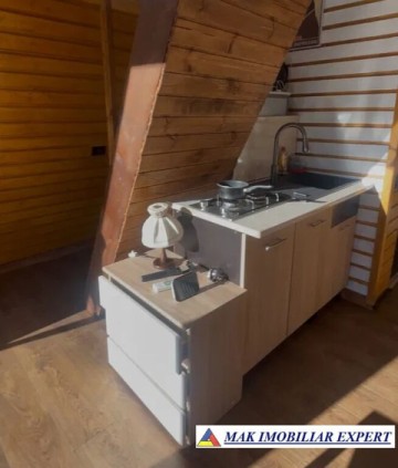 vand-cabana-a-frame-la-munte-in-dambovicioarea-arges-15