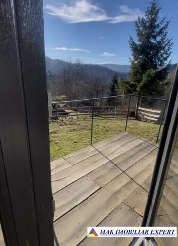 vand-cabana-a-frame-la-munte-in-dambovicioarea-arges-17