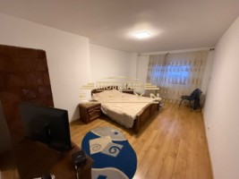 pret-redus-85000-euro-de-vanzare-apartament-3-camere-zona-piata-mare-3