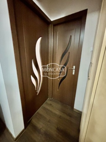 apartament-3-camere-decomandat-zona-ultracentrala-romarta-11