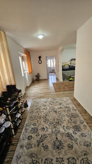 baicoi-casa-pretabila-locuit-firmaactivitati-comerciale-8