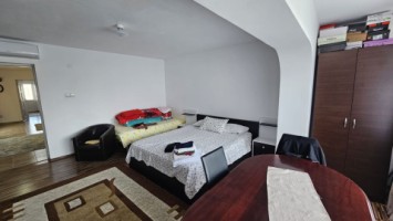 baicoi-casa-pretabila-locuit-firmaactivitati-comerciale-11