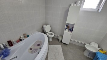 baicoi-casa-pretabila-locuit-firmaactivitati-comerciale-15