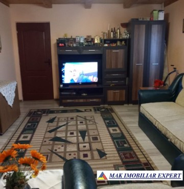 vila-3-camere-teren-1000-mp-la-fantanea-valea-mare-pravat-ag-3