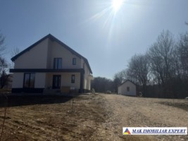 vila-5-camere-teren-3420-mp-in-marcus-campulung-muscel-ag-4