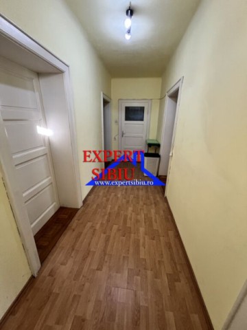 inchiriez-apartament-2-camere-decomanda-la-casazona-calea-dumbravii-8