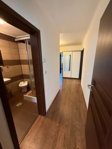 cantacuzino-etaj-casa-din-1980-curte-proprie-330mp-9