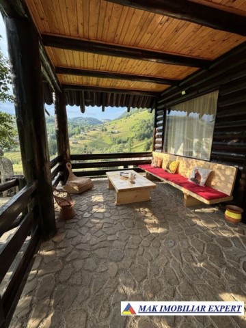 cabana-4-cam-la-munte-teren-3200-mp-in-dambovicioara-arges-1