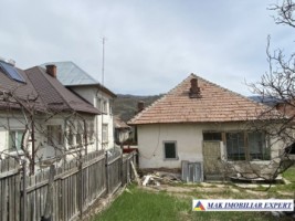 casa-4-camere-1450-mp-in-centru-corbi-arges-4