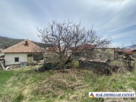 casa-4-camere-1450-mp-in-centru-corbi-arges-5