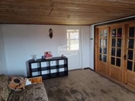 casa-pe-in-sat-cucorani-jud-botosani-teren-2442-mp-1