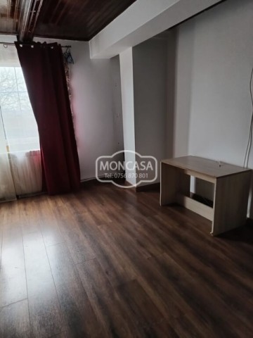 casa-pe-in-sat-cucorani-jud-botosani-teren-2442-mp-9