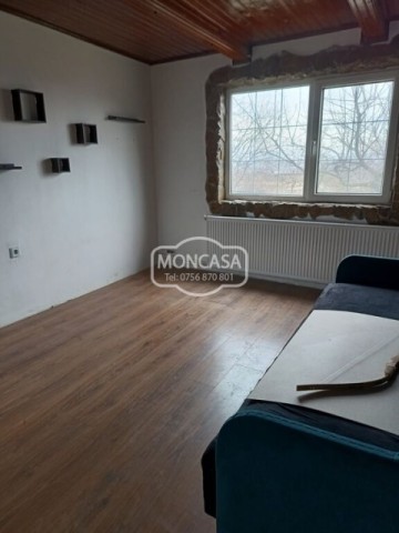 casa-pe-in-sat-cucorani-jud-botosani-teren-2442-mp-11