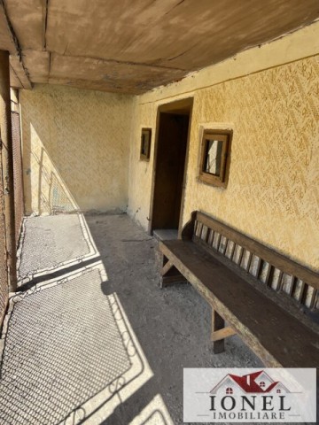 casa-de-vanzare-in-almasu-mare-cu-3992-mp-teren-11