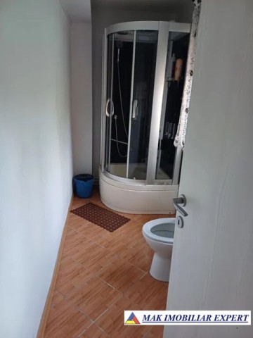 inchiriez-casa-cu-4-camere-in-campulung-muscel-arges-3