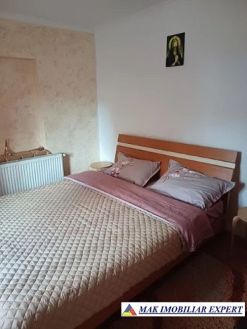 inchiriez-casa-cu-4-camere-in-campulung-muscel-arges-4