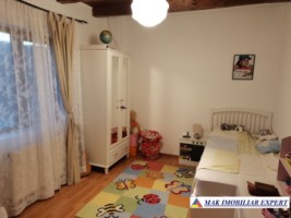 vila-5-camere-teren-1000-mp-in-slanic-aninoasa-arges-9