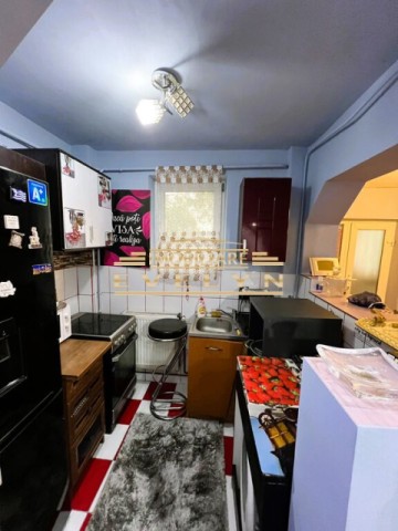 apartament-3-camere-i-etaj-1-i-pret-71000-euro-negociabil-9