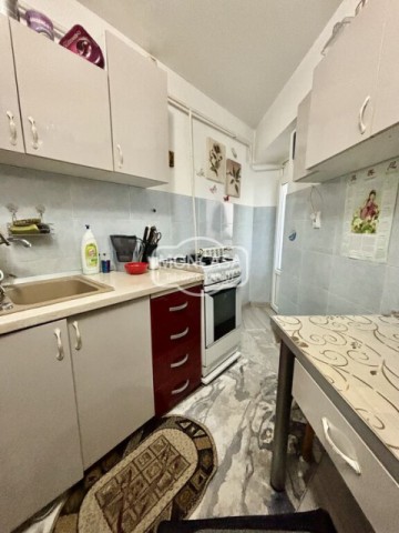apartament-cu-1-camera-bloc-de-apartamente-etaj-3-6