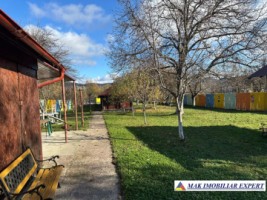 complex-afacere-la-cheie-teren-2550-mp-in-piertosani-domnesti-ag-67