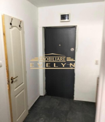 camera-de-vanzare-zona-liceului-pedagogic-3