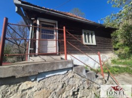 vanzare-casa-in-muntii-apusenii-ocolis-1