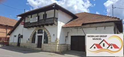 vanzare-spatiul-comercial-situat-intr-o-zona-centrala-spatios-in-suprafata-de-590-mp-la-pretul-de-220000-euro-negociabil-2