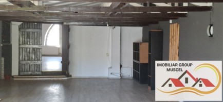 vanzare-spatiul-comercial-situat-intr-o-zona-centrala-spatios-in-suprafata-de-590-mp-la-pretul-de-220000-euro-negociabil-9