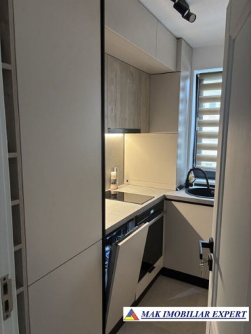 dublura-inchiriez-apartament-2-camere-et-3-in-campulung-muscel-arges-7