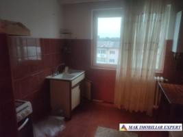 apartament-3-camere-cf-1-et-4-in-visoi-campulung-muscel-ag-10