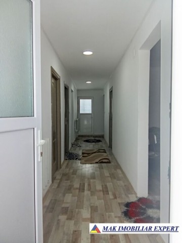 casa-noua-4-cam-teren-700-mp-in-godeni-capul-piscului-arges-3