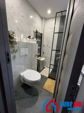 apartament-3-camere-decomandate-in-sibiu-zona-centrala-1