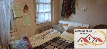 vanzare-casa-in-comberevoiesti-impreuna-cu-magazin-intr-o-zona-linistita-la-pretul-de-49000-de-euro-negociabil-cu-suprafata-teren-de-3746-mp-4