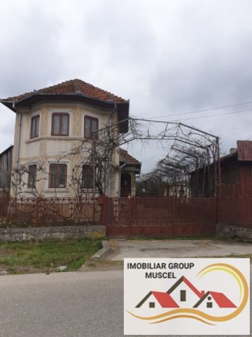 vanzare-casa-in-comberevoiesti-impreuna-cu-magazin-intr-o-zona-linistita-la-pretul-de-49000-de-euro-negociabil-cu-suprafata-teren-de-3746-mp-5