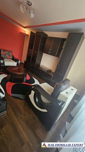 apartament-3-camere-cf-1-et-4-in-grui-campulung-muscel-arges-2