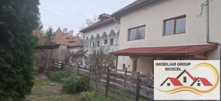 vanzare-casa-ultracentral-in-spatele-hotelmuscel-cu-eaj-avand-4-camere-2-baiterasa-bucatarie-si-beci-la-pretul-de-69900-euro-negociabil