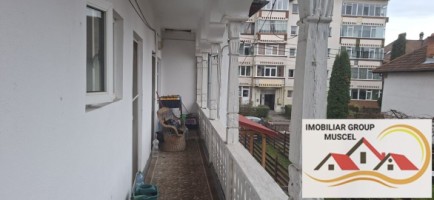 vanzare-casa-ultracentral-in-spatele-hotelmuscel-cu-eaj-avand-4-camere-2-baiterasa-bucatarie-si-beci-la-pretul-de-69900-euro-negociabil-4