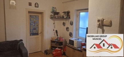 vanzare-casa-ultracentral-in-spatele-hotelmuscel-cu-eaj-avand-4-camere-2-baiterasa-bucatarie-si-beci-la-pretul-de-69900-euro-negociabil-9
